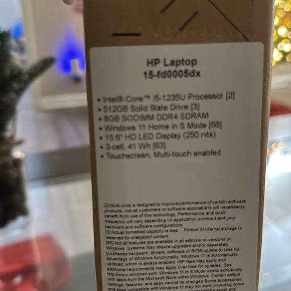 HP - 15.6" Touch-Screen Laptop - Intel Core i5 - 8GB Memory - 512GB SSD - Picture 2 of 4